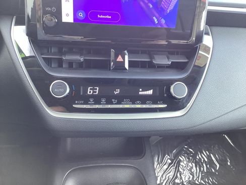 Certified 2024 Toyota Corolla LE image 32