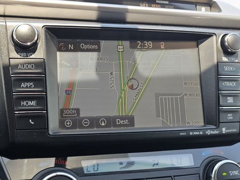 Used 2016 Toyota RAV4 XLE AWD/4WD image 11