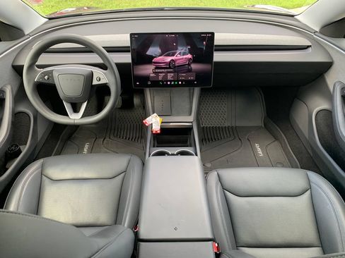 Used 2025 Tesla Model 3 Long Range RWD image 15