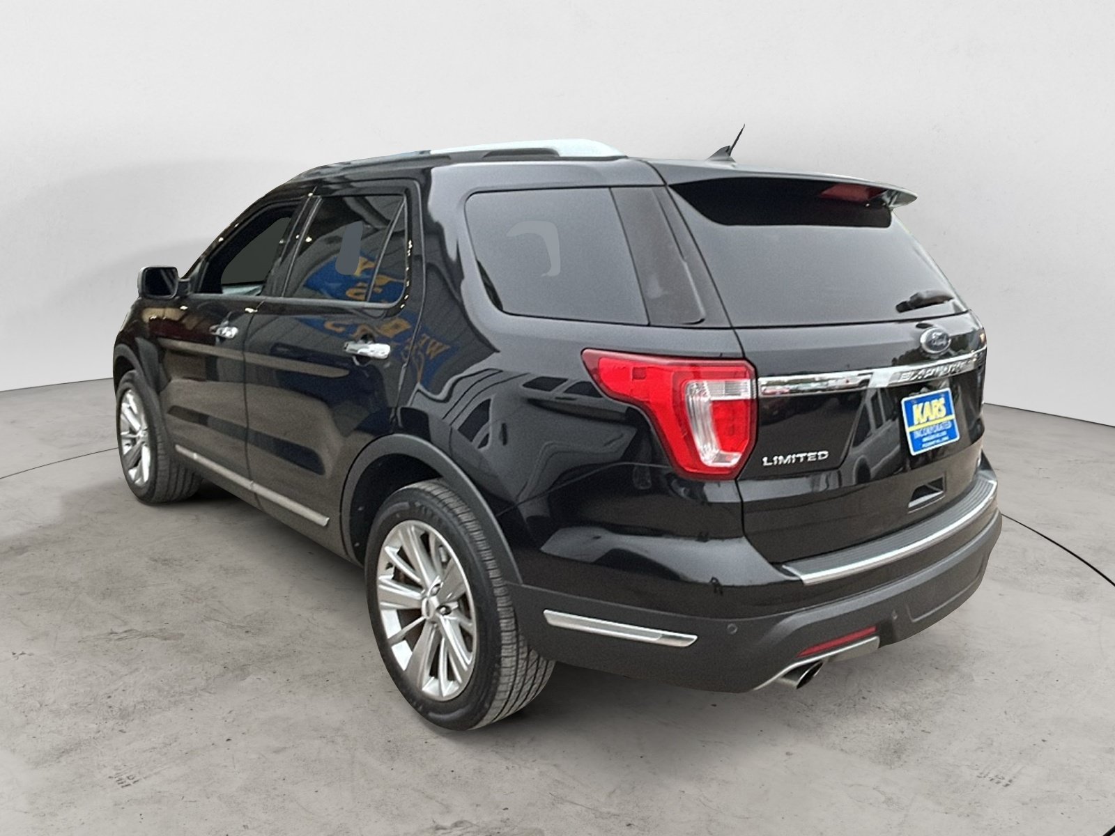 Used 2019 Ford Explorer Limited AWD/4WD image 4