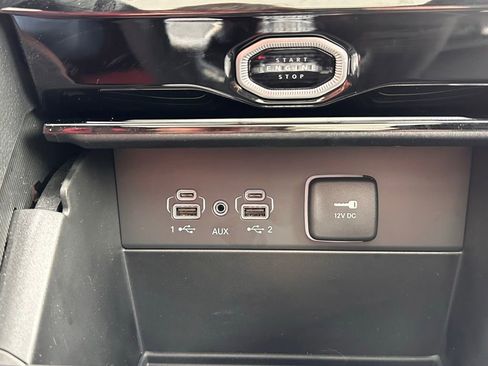 New 2026 Jeep Grand Cherokee L Limited w/ Limited Altitude Package image 33