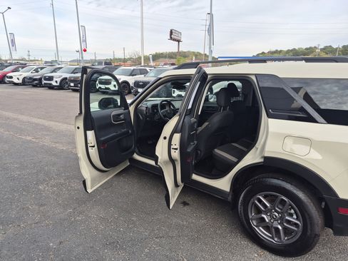 Used 2025 Ford Bronco Sport Big Bend w/ Convenience Package image 13