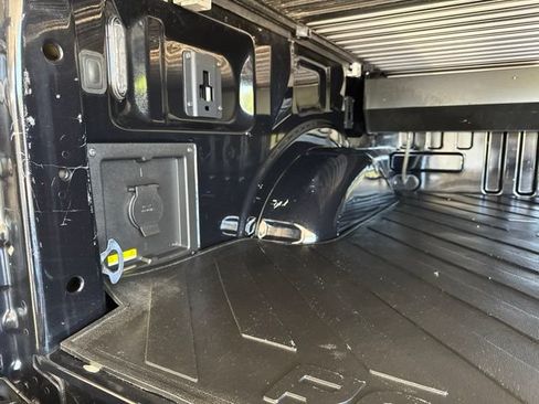Used 2021 Ford F150 Platinum AWD/4WD image 33