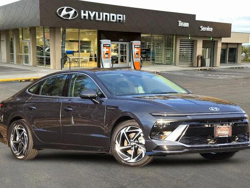 New 2026 Hyundai Sonata SEL image 2