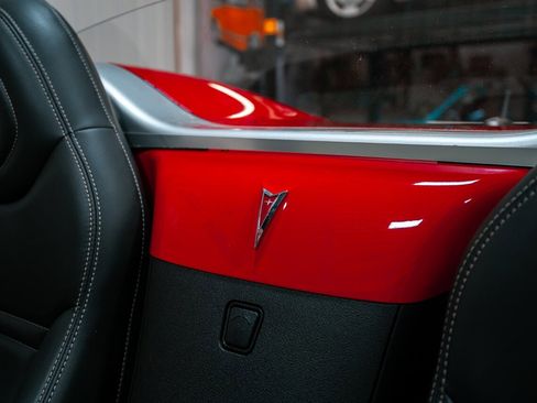 Used 2007 Pontiac Solstice Convertible w/ Premium Package image 14