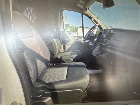 Used 2025 Ford Transit 250 Low Roof w/ Exterior Upgrade Package RWD image 7