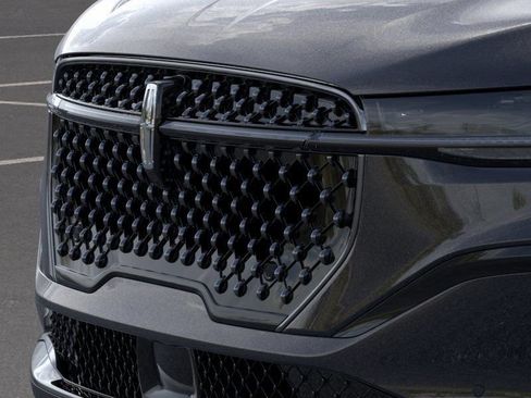 New 2026 Lincoln Nautilus Premier w/ Jet Appearance Package image 6