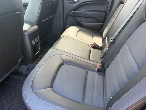 Used 2021 GMC Canyon AT4 AWD/4WD image 15