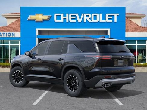 New 2026 Chevrolet Traverse Z71 w/ Enhanced Driving Package AWD/4WD image 3