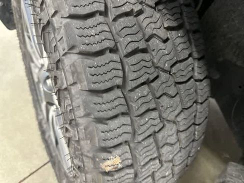 Used 2018 Toyota Tundra Limited image 29