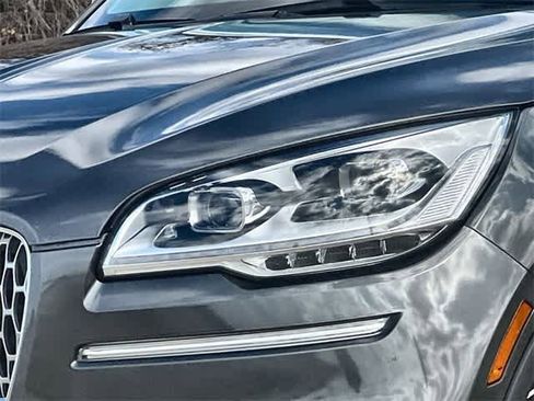 Used 2020 Lincoln Aviator Reserve w/ Equipment Group 202A image 24