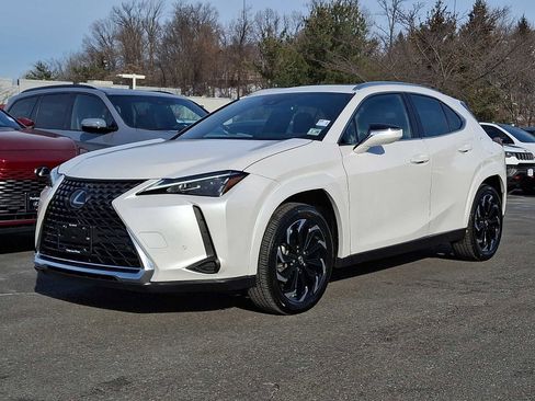 Used 2023 Lexus UX 250h AWD w/ Premium Package image 1