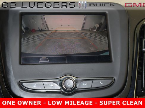Certified 2022 Chevrolet Equinox RS w/ LPO, Floor Liner Package image 28