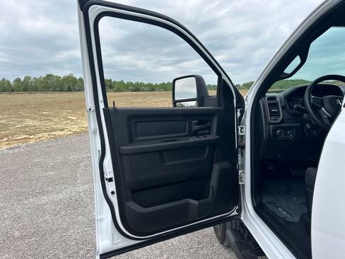 New 2025 RAM 2500 Tradesman AWD/4WD image 10