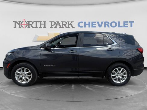 Used 2022 Chevrolet Equinox LT AWD/4WD image 8