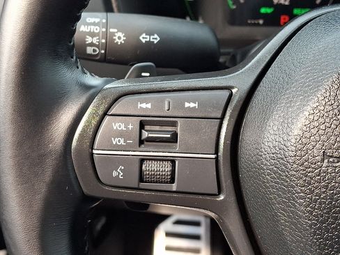 Used 2025 Honda Accord Sport image 22