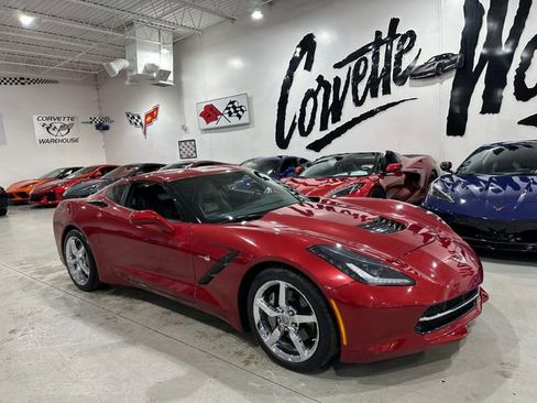 Used 2014 Chevrolet Corvette Stingray Coupe w/ 2LT Preferred Equipment Group RWD image 21