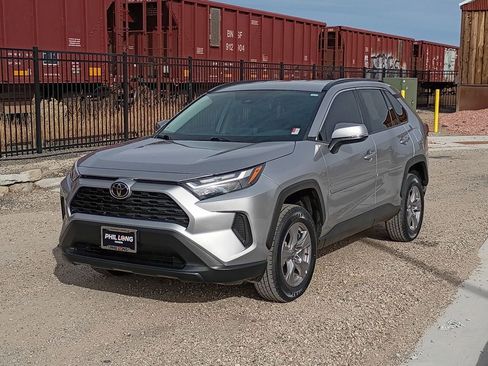Used 2023 Toyota RAV4 XLE image 2