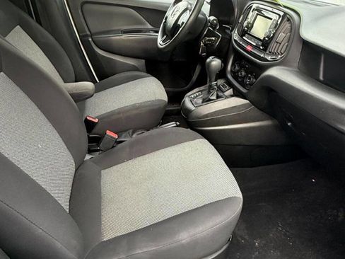 Used 2020 RAM ProMaster City Tradesman image 16