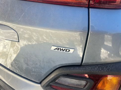 Used 2019 Hyundai Kona SE image 11