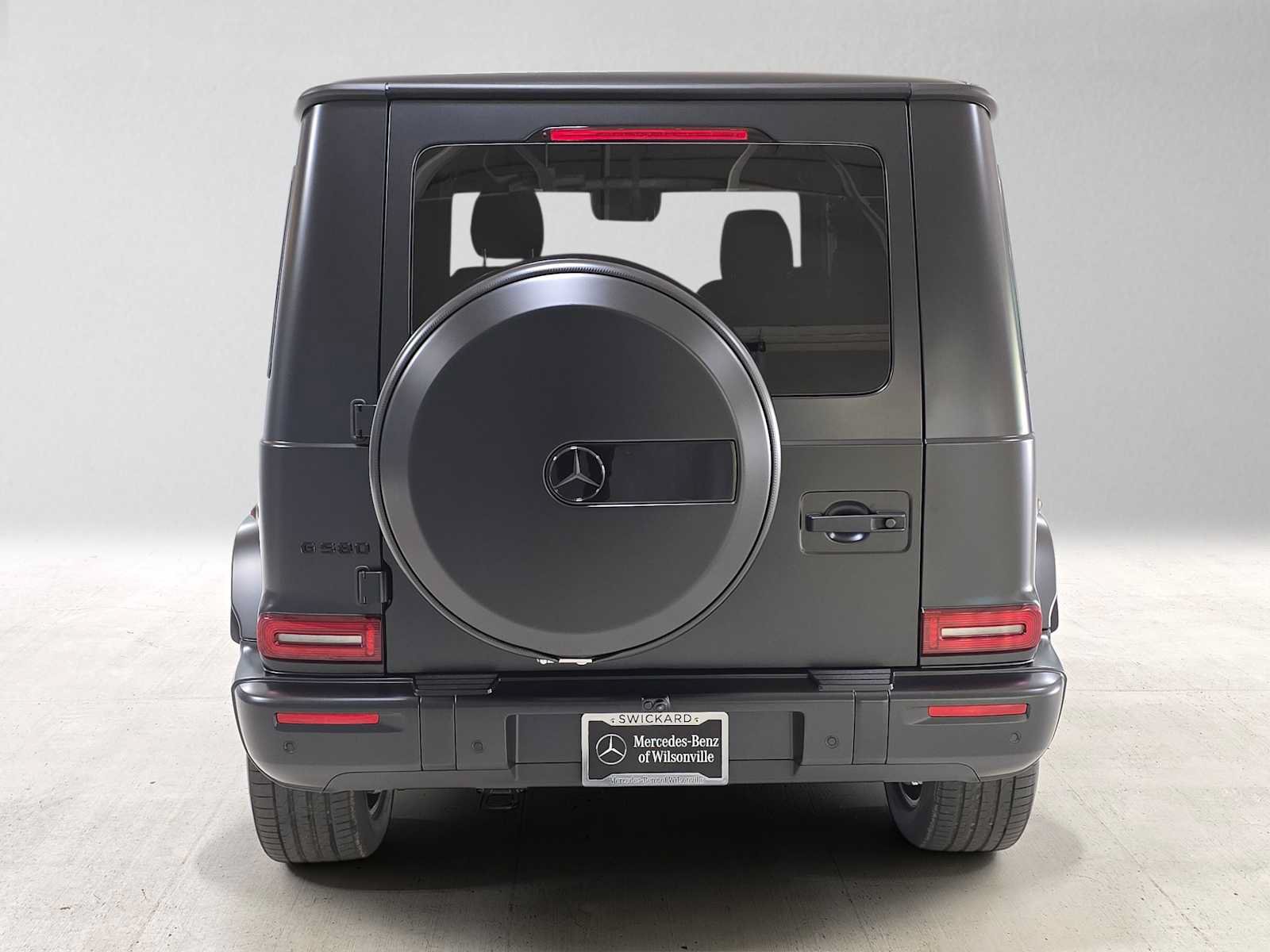 New 2027 Mercedes-Benz G 580 e image 4