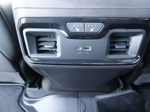 Used 2024 GMC Sierra 1500 AT4 image 45