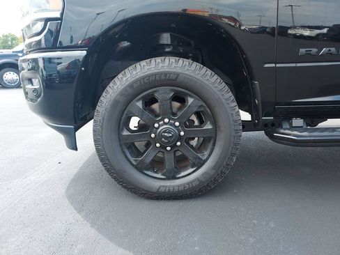 Used 2024 RAM 2500 Laramie w/ Night Edition AWD/4WD image 10