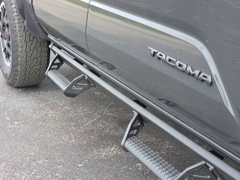 New 2026 Toyota Tacoma TRD Off-Road AWD/4WD image 16