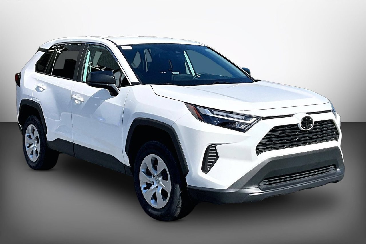 Used 2025 Toyota RAV4 LE FWD image 1