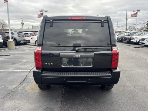 Used 2009 Jeep Commander Sport image 6