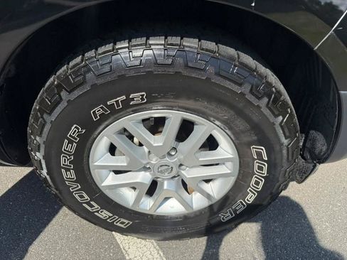Used 2010 Nissan Frontier XE w/ XE Preferred Pkg RWD image 36