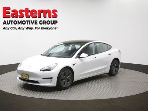 Used 2023 Tesla Model 3 Standard Range image 52