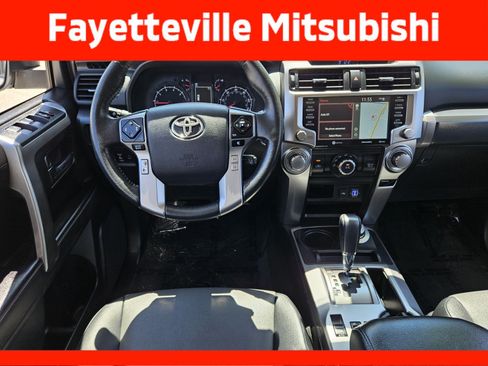 Used 2024 Toyota 4Runner SR5 Premium w/ Moonroof Package AWD/4WD image 12