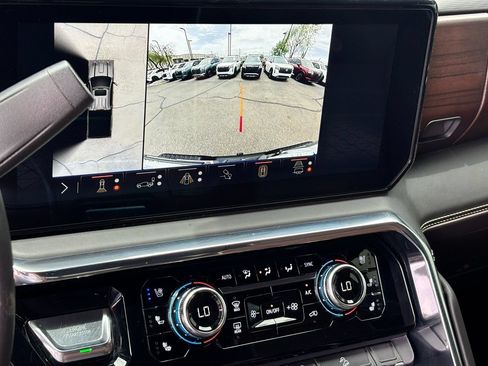 Used 2025 GMC Sierra 2500 Denali Ultimate w/ Max Trailering Package AWD/4WD image 25