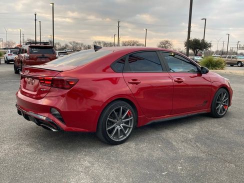 Used 2022 Kia Forte GT w/ GT Technology Package image 5
