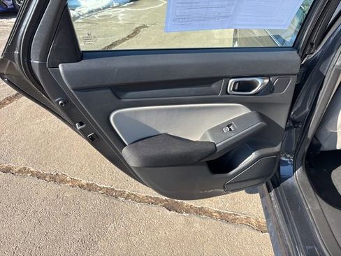 Used 2023 Honda Civic LX image 10