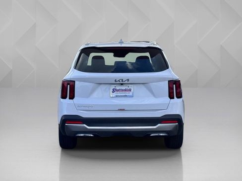 New 2026 Kia Sorento S w/ S Panoramic Sunroof Package FWD image 6