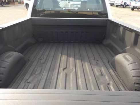 Used 2022 Ford F250 XL w/ Power Equipment Group RWD image 5