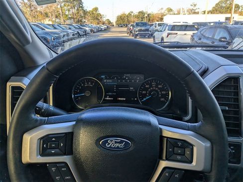 Used 2017 Ford F150 Lariat image 30