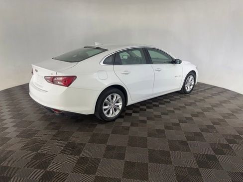 Used 2022 Chevrolet Malibu LT FWD image 7