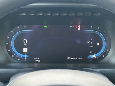 Used 2023 Volvo XC90 B5 Core w/ Climate Package image 28