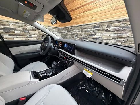 Used 2026 Hyundai Tucson SE image 14