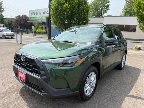 New 2026 Toyota Corolla Cross LE AWD/4WD image 4