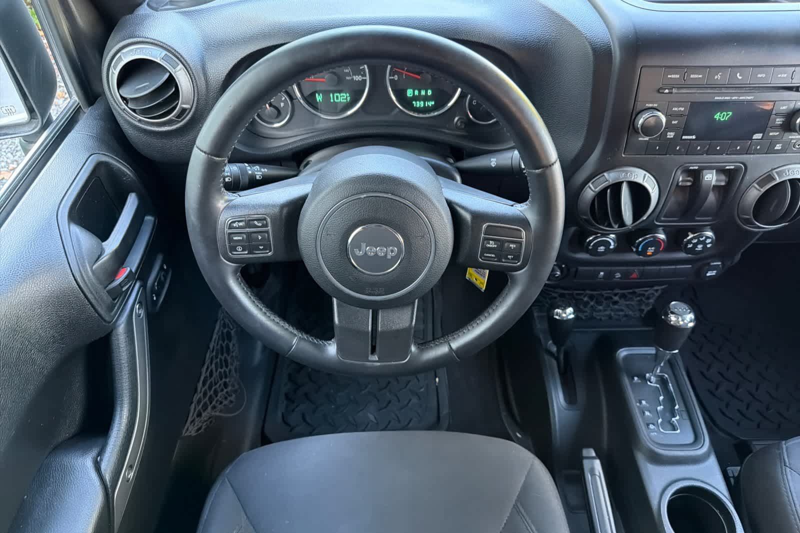 Used 2018 Jeep Wrangler Sport AWD/4WD image 14