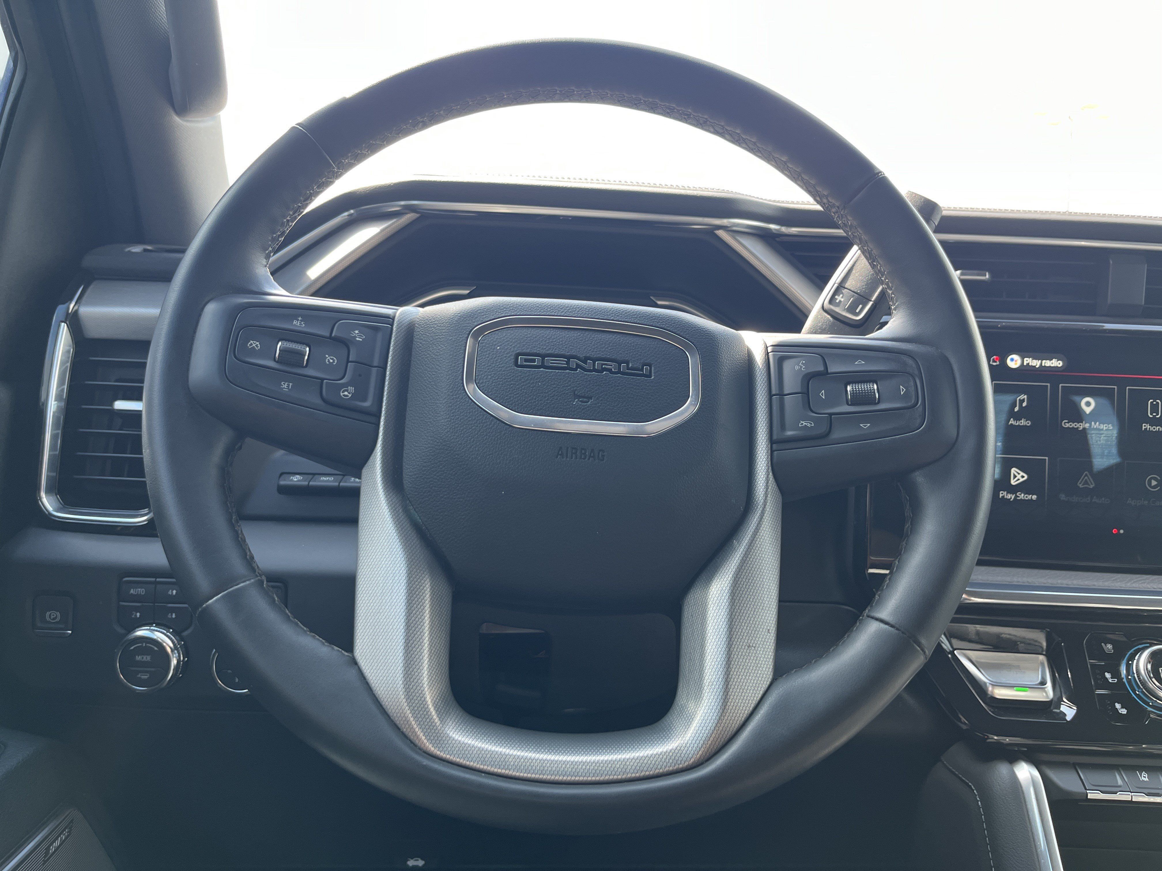 Used 2024 GMC Sierra 2500 Denali w/ Denali Reserve Package AWD/4WD image 7