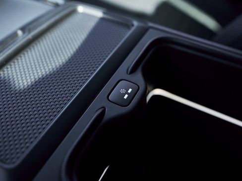 Used 2024 Land Rover Range Rover Sport SV Edition One Carbon Bronze image 64