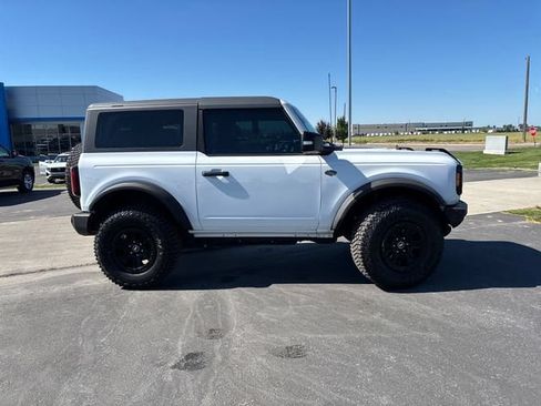 Used 2023 Ford Bronco Wildtrak AWD/4WD image 2