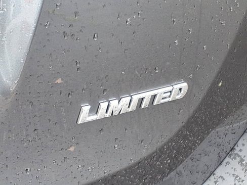 Used 2015 Toyota RAV4 Limited w/ Outdoor Package FWD image 10