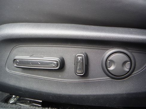 Used 2023 Honda Accord EX-L image 14