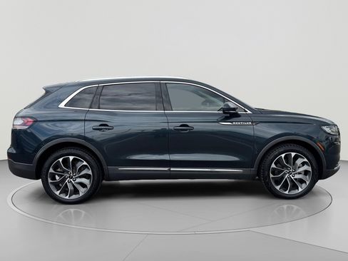 Used 2021 Lincoln Nautilus Reserve w/ Class II Trailer Tow Package AWD/4WD image 6
